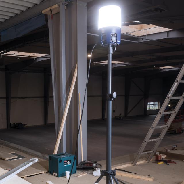 AREA LITE CO, 6000 lm