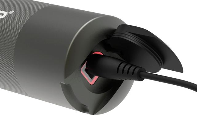 FLASH 1000R, 1000 lm