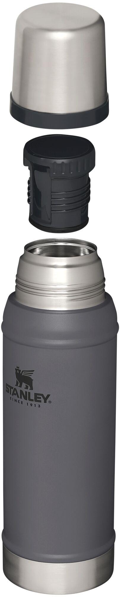 Stanley Classic Vacuum Bottle 0,75 L - Charcoal